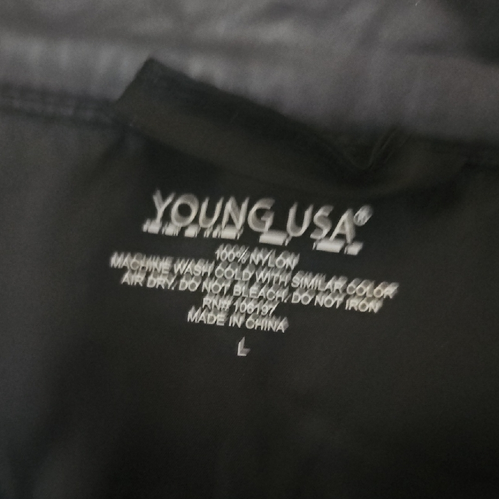 Women's Black Puffer Jacket - Picture 2 of 3